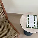Apolonio Evia Lägenhetshotell 4*