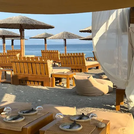 Apolonio Evia Hotel apartamentowy