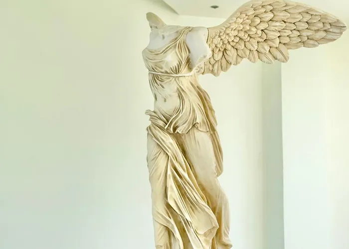 Apolonio Evia Aparthotel